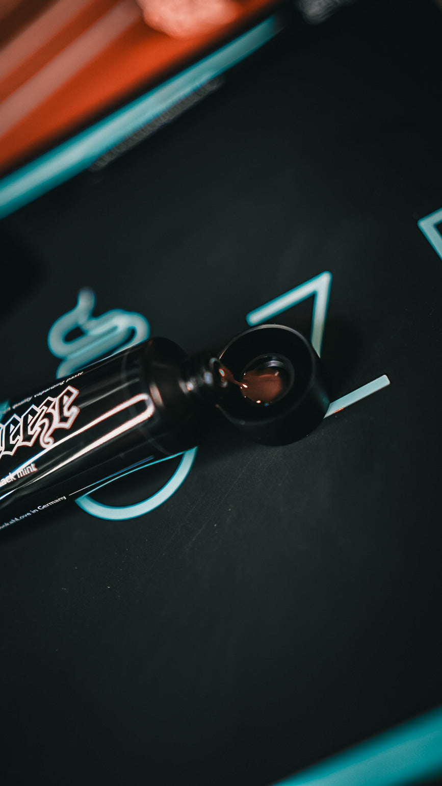 Hookah Squeeze 25g Nicotine Free - Black Mint - The Shisha Shop
